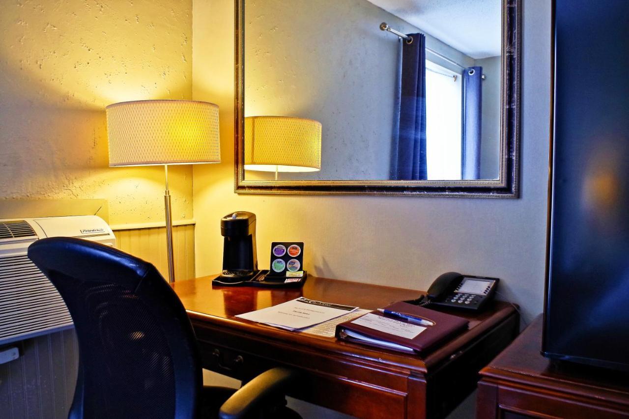 The City Motel Fredericton Luaran gambar